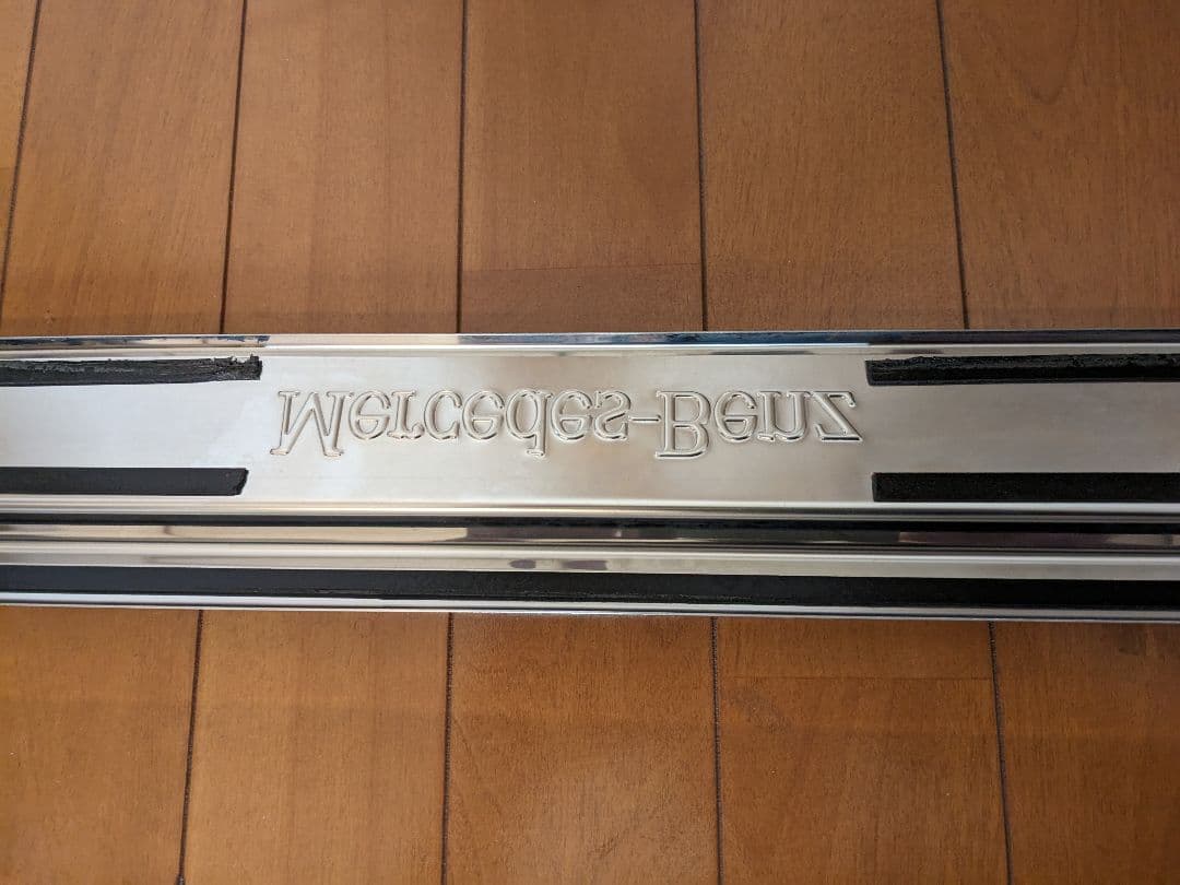 W123 Mercedes-Benz スカッフプレート 4枚セット