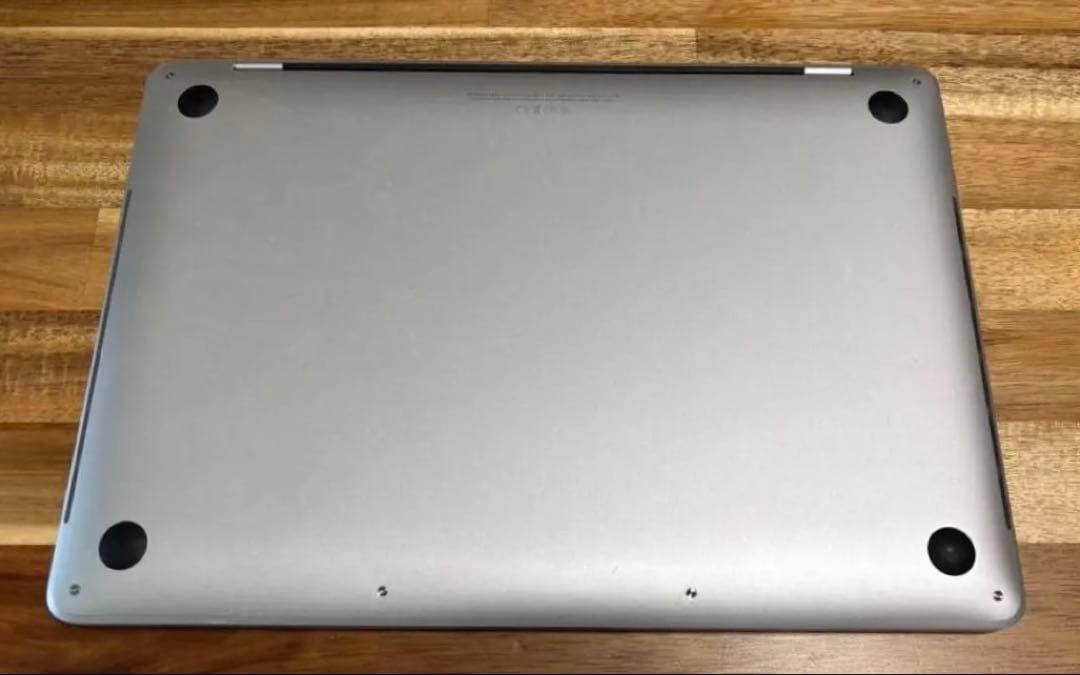 MacBook Pro 2020（16GB,512GB SSD,Core i5)