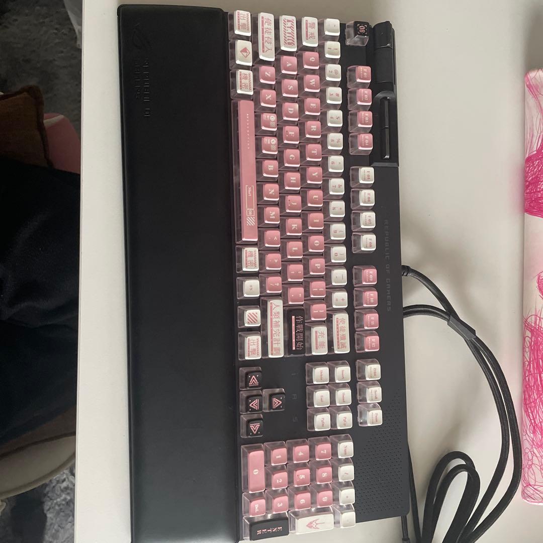 ROG Strix Flare II Animateキーボード