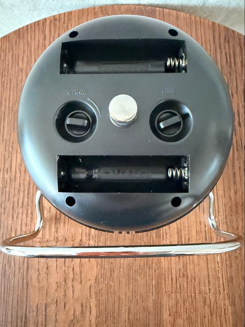 アルネヤコブセン ARNE YACOBSENテーブルクロック 黒