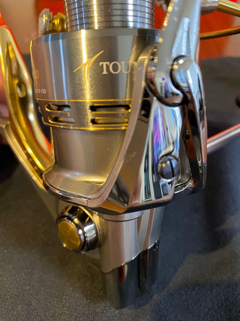 ダイワ　トーナメントISO Ｚ4000LBD