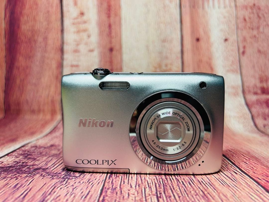 箱付き Nikon ニコン COOLPIX A100 シルバー デジタル