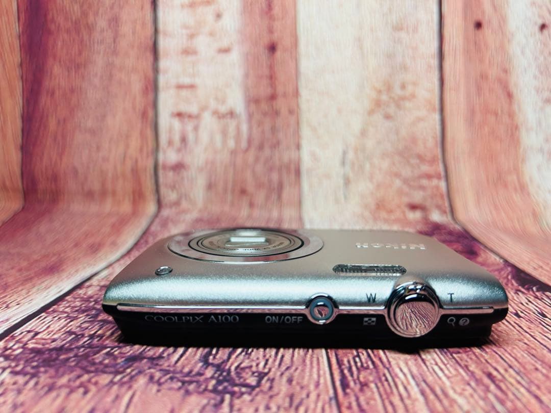 箱付き Nikon ニコン COOLPIX A100 シルバー デジタル