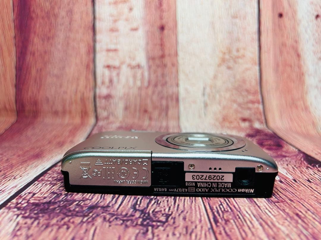 箱付き Nikon ニコン COOLPIX A100 シルバー デジタル