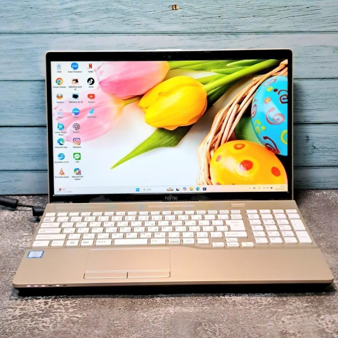 G74 ノートパソコン富士通 第7世代i3/SSD Windows11 FHD