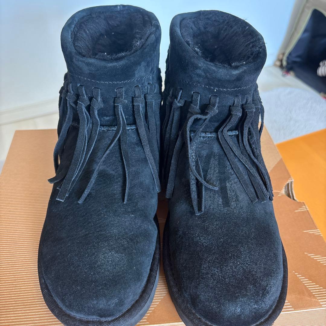 UGG フリンジ ⭐️ブラック ムートンブーツ