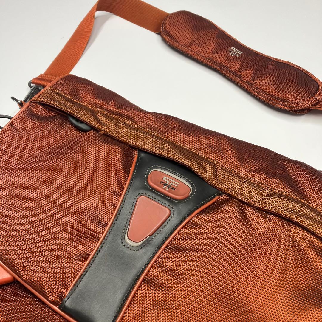 【希少】TUMI テック メッセンジャーバック レザー Y2K ショルダーバック