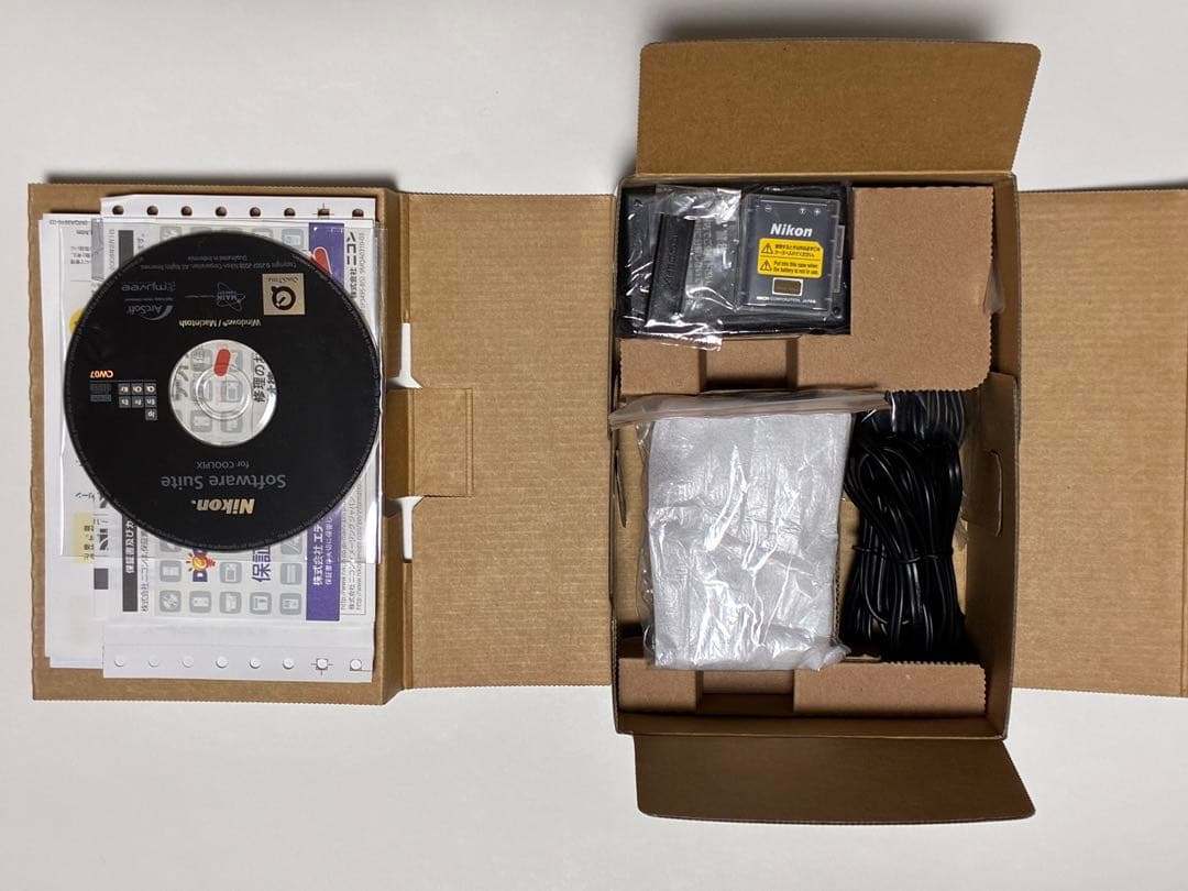 デジタルカメラ　Nikon COOLPIX (動作確認済み) 即日発送します！