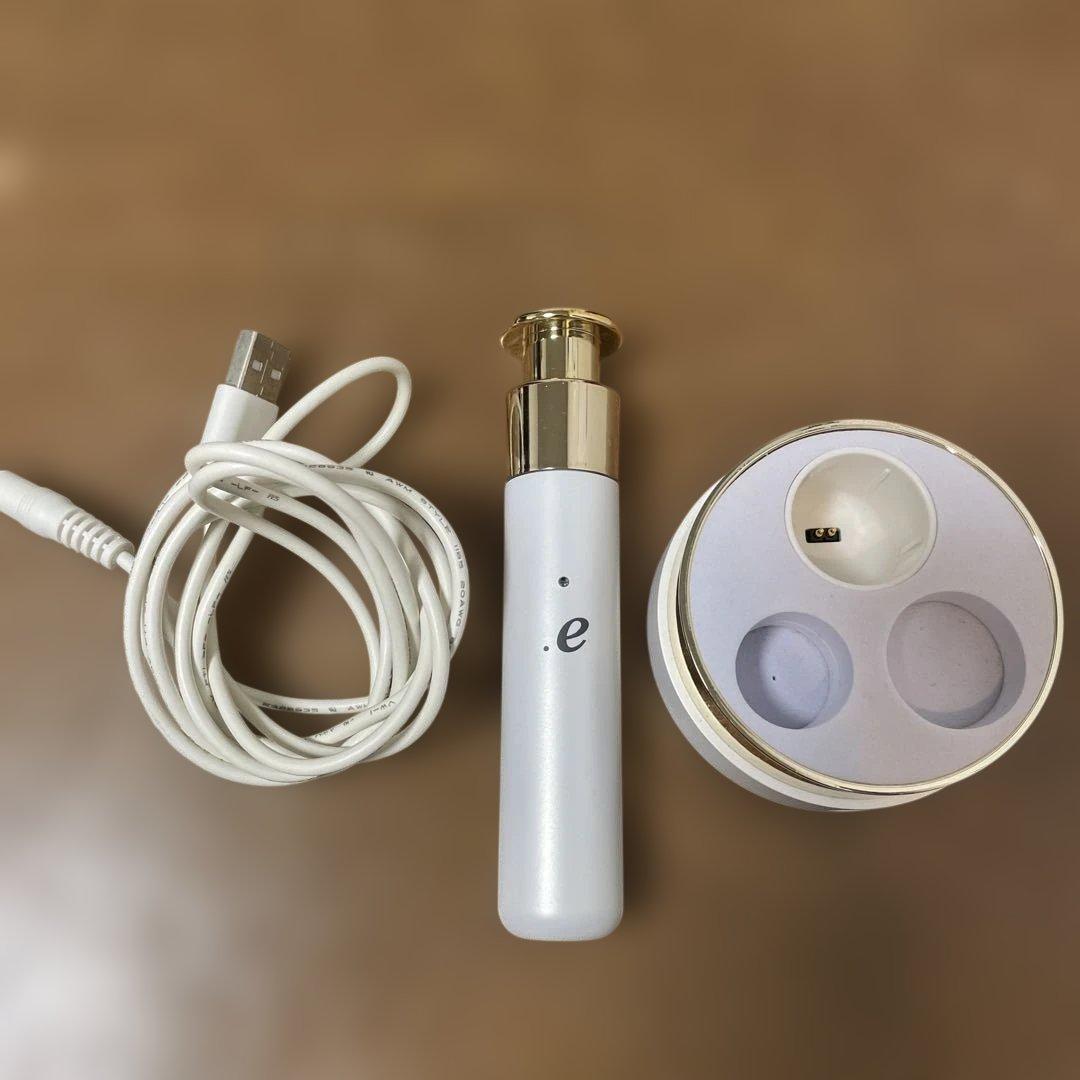 美品 .e ドットイー　ナトゥーラ　Natura 目元専用美眼器