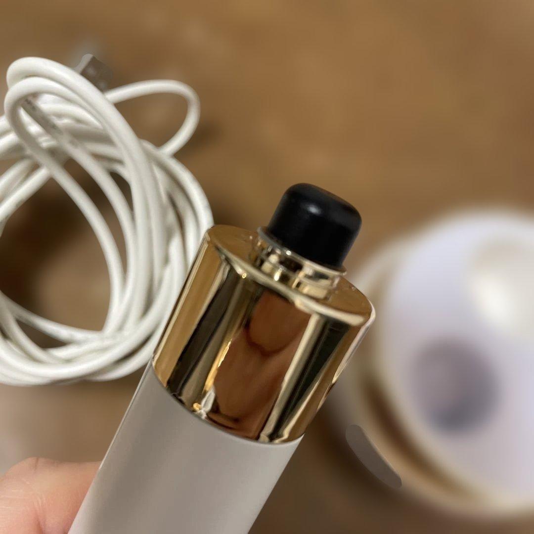 美品 .e ドットイー　ナトゥーラ　Natura 目元専用美眼器