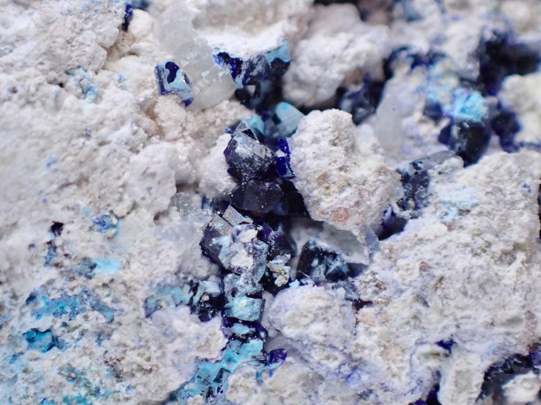 逸見石(TL)、千代子石(TL) 布賀鉱山