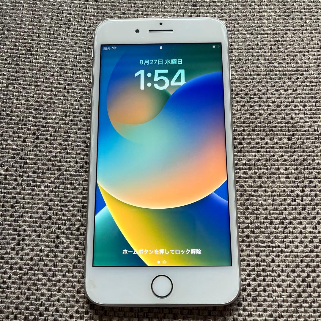 Apple iPhone 8 Plus シルバー 5.5インチ