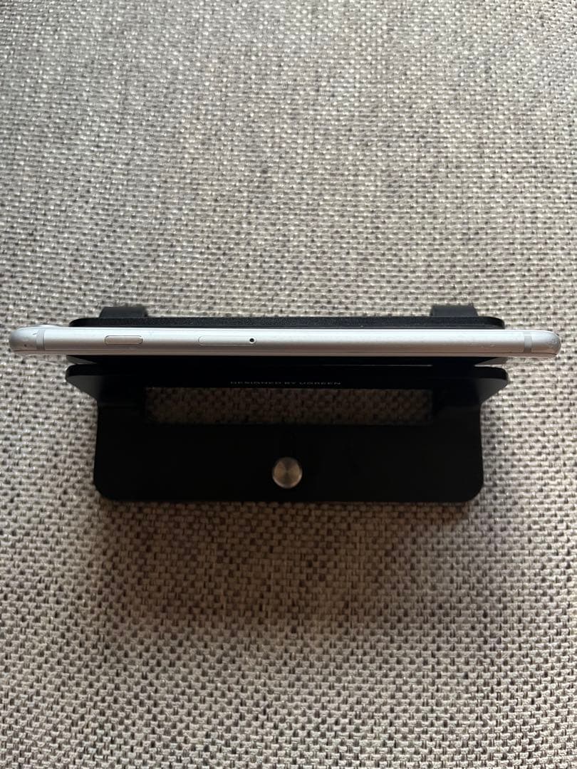 Apple iPhone 8 Plus シルバー 5.5インチ