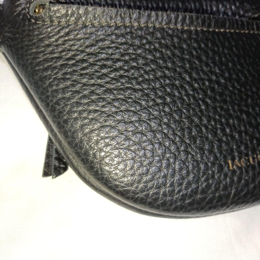 美品■IACUCCI オールレザー ショルダーバッグ　ブラック ウエストポーチ