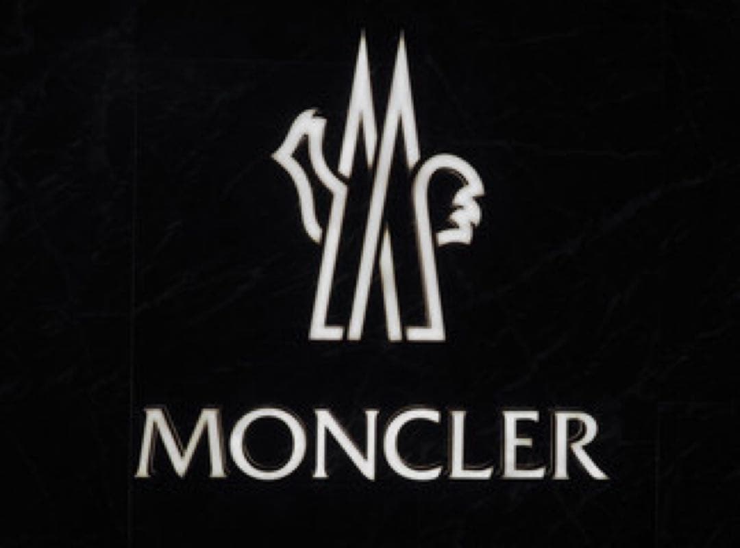 2310f様 MONCLER 専用