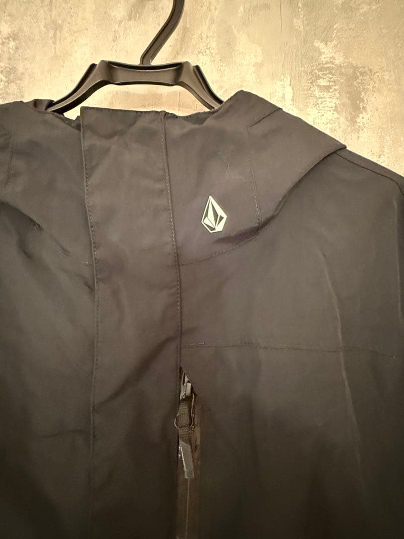 Volcom 黒 スノーボードジャケット　ゴアテックス