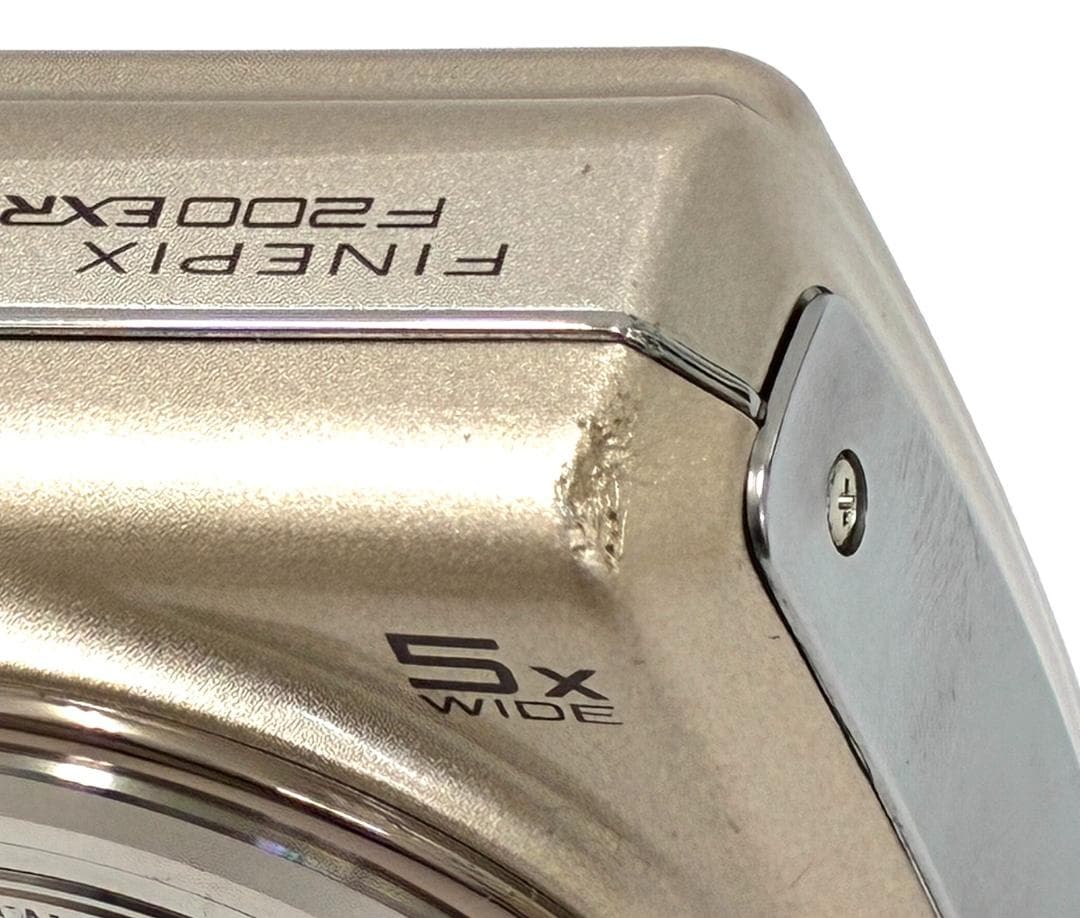 25M10-238 フジフイルム FinePix F200EXR デジタルカメラ