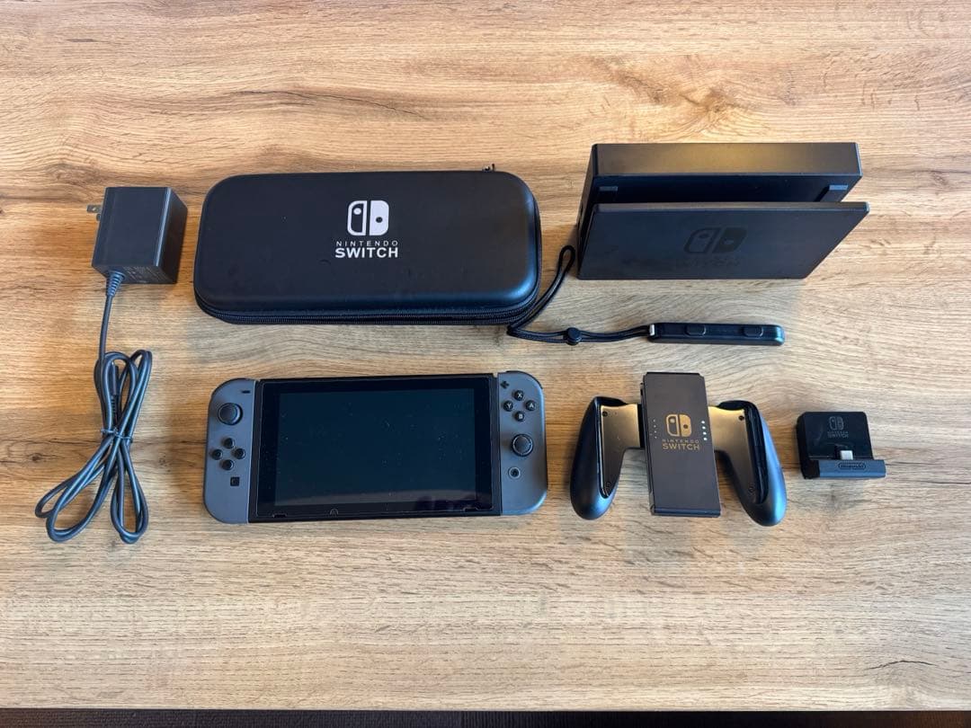 Nintendo Switch本体　グレー