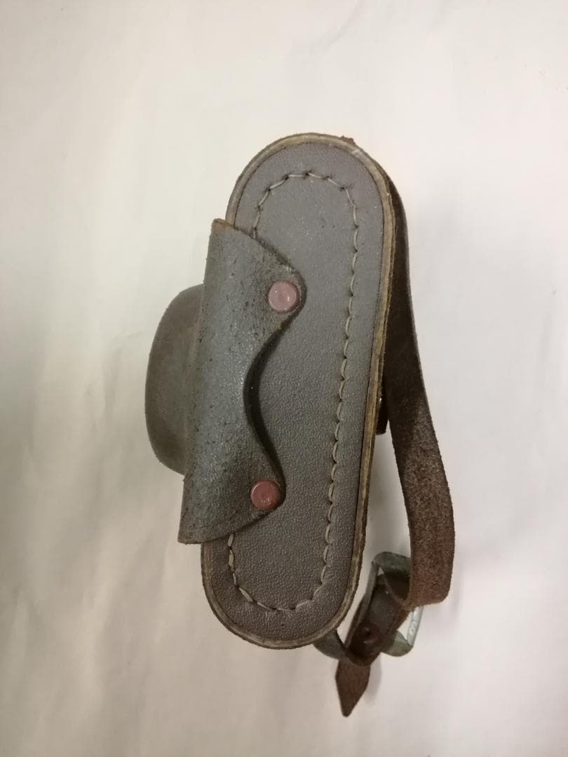 HOBBY-ACE  レザーのカバー付き　カメラ