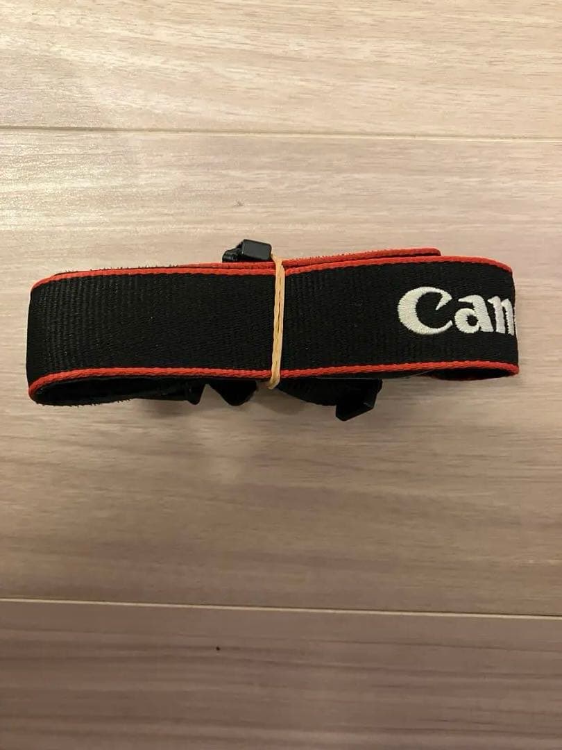 Canon EOS Kiss X9 デジタル一眼レフカメラ ダブルレンズキット