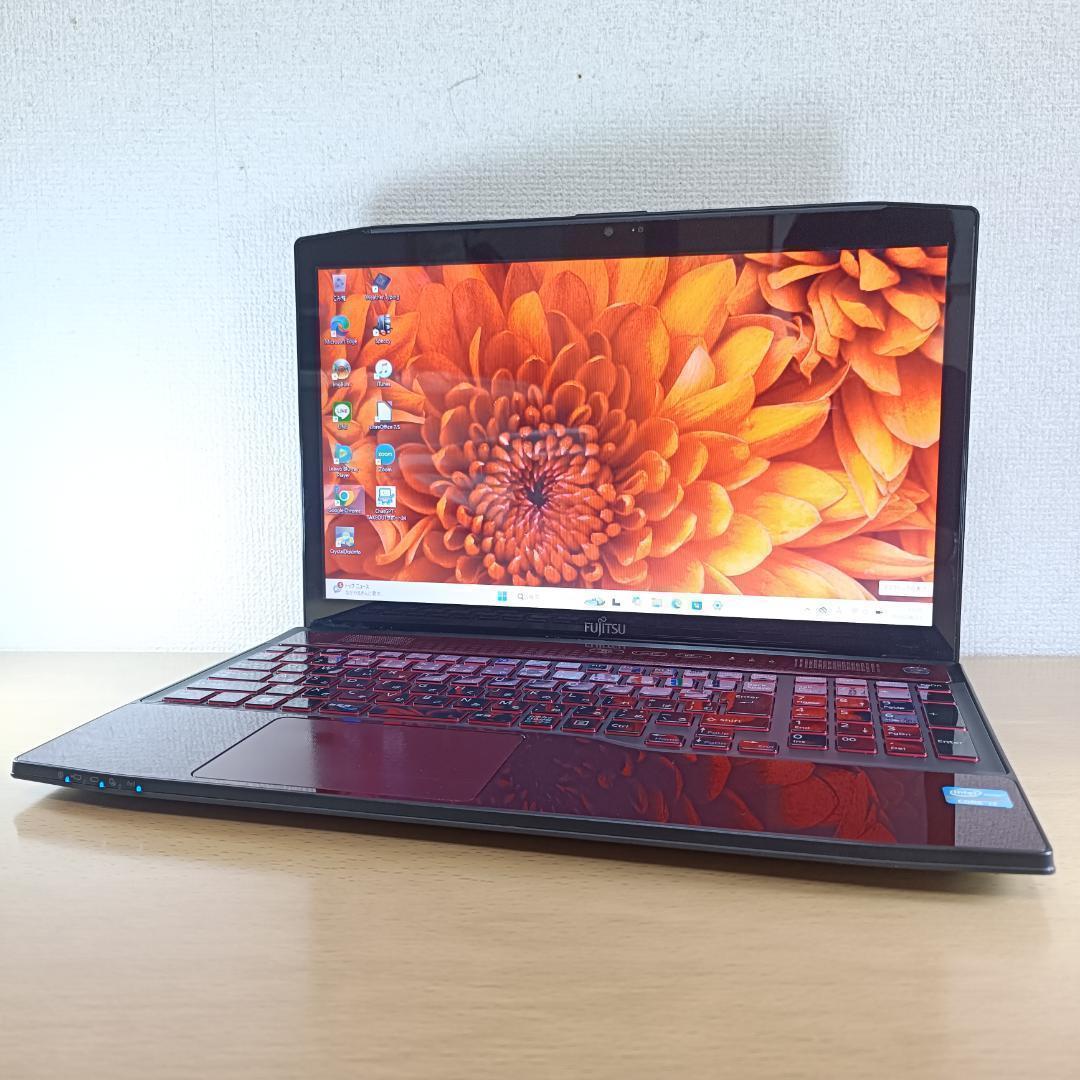 Core i7 Windows11 ノートPC SSD メモリ16GB 富士通