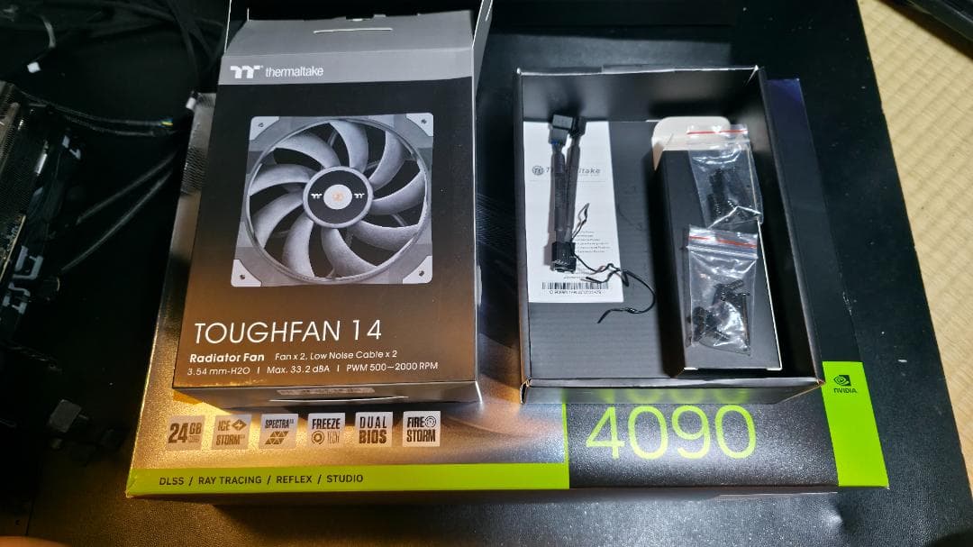 【完動品】ZOTAC RTX4090 TRINITY OC カスタムファン付き