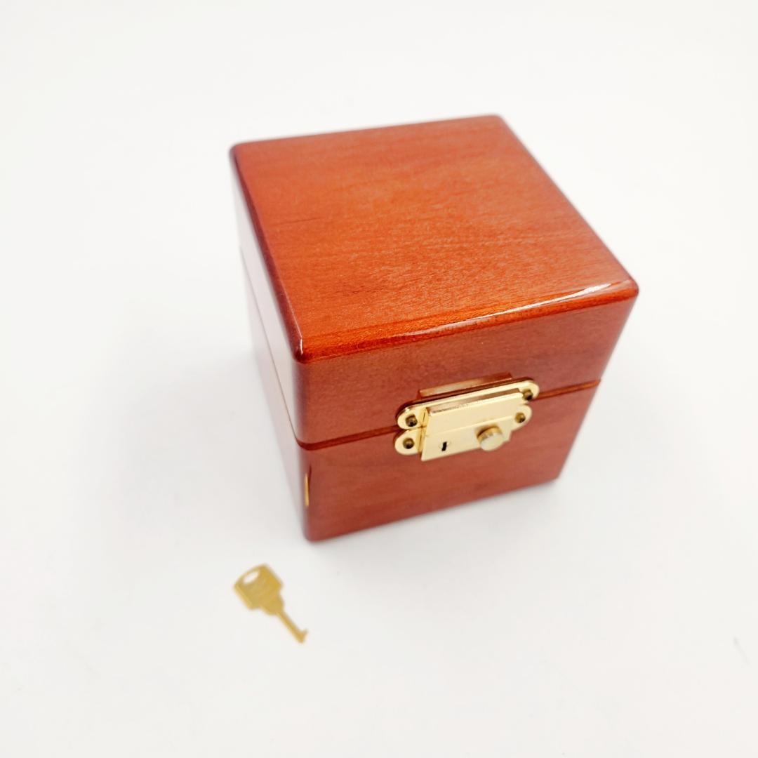 ソウルバード 1本用 メイプル材 腕時計ケース グリーンラムレザー 内装 鍵付き