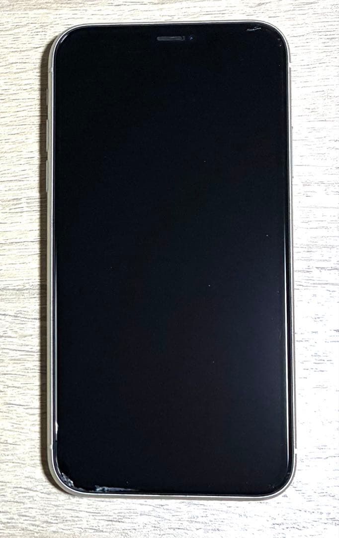 iPhone11 128G ケース付き