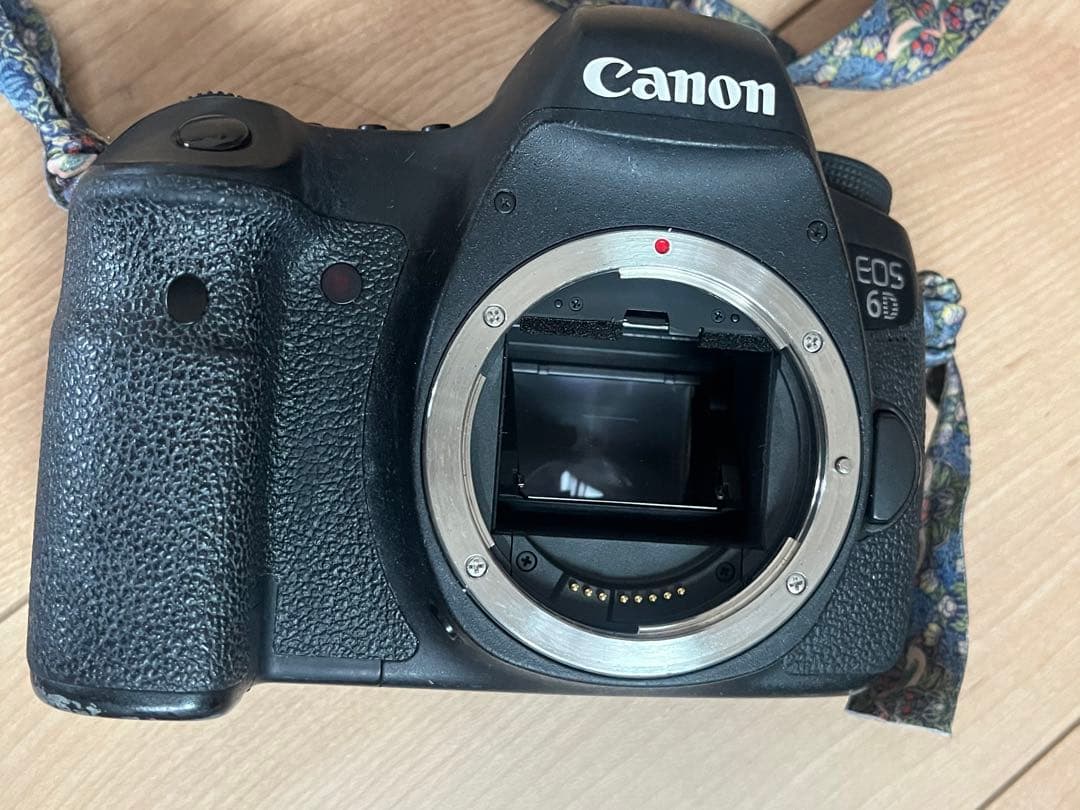 Canon eos6D 一眼レフカメラ