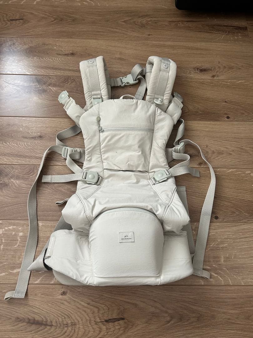 抱っこ紐 グリーンレーベルリラクシング ベージュ