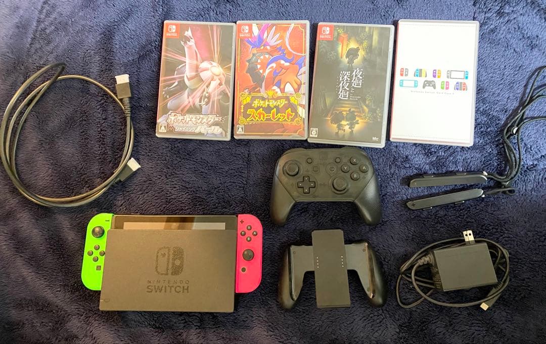 Nintendo Switch 本体 周辺器具付き　ゲームソフト付き