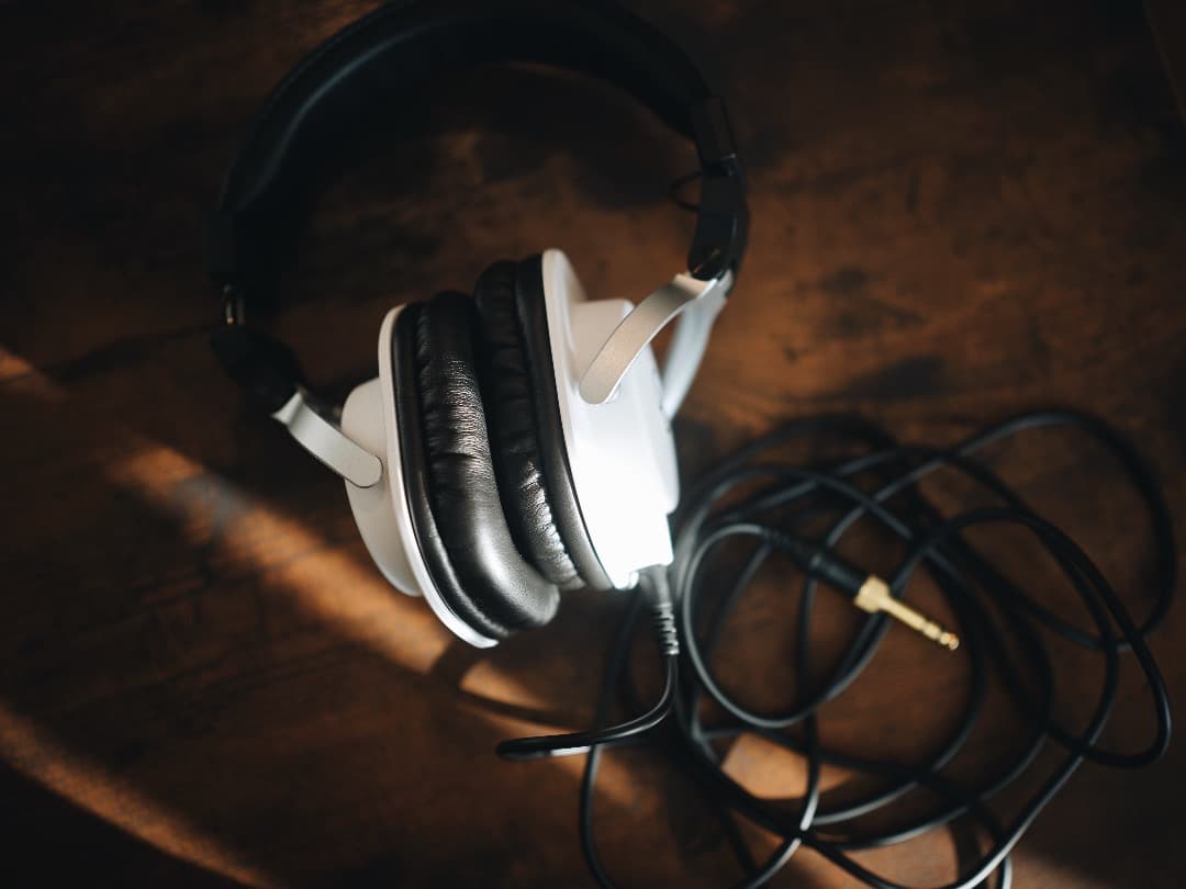 【美品】ヤマハ YAMAHA スタジオモニターヘッドホン HPH-MT5