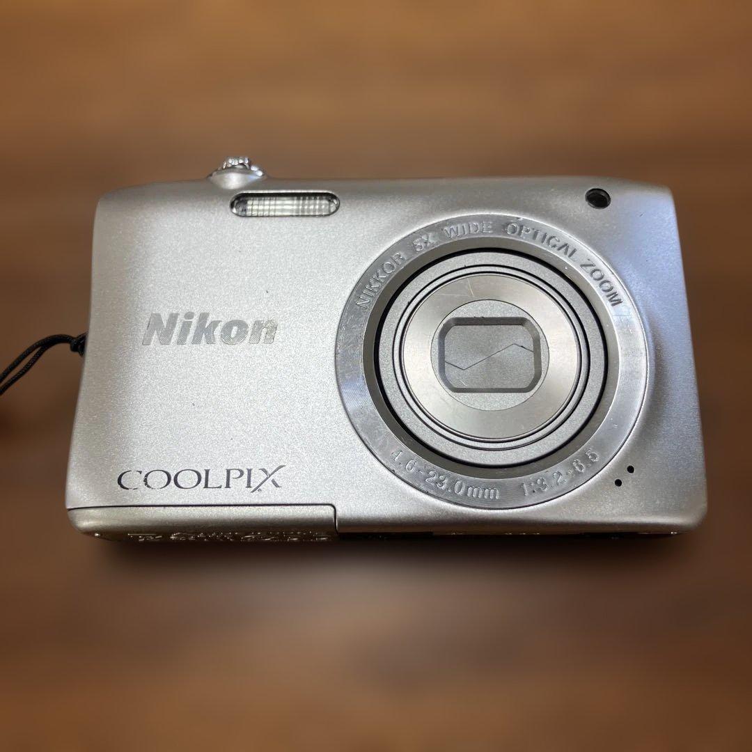 Nikon COOLPIX S2900 シルバー コンパクトデジタルカメラ