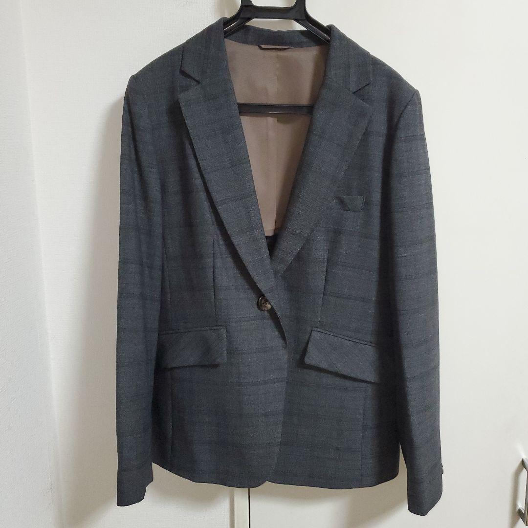 レディース　パンツスーツ グレー系　上下セット　大きいサイズ　17号