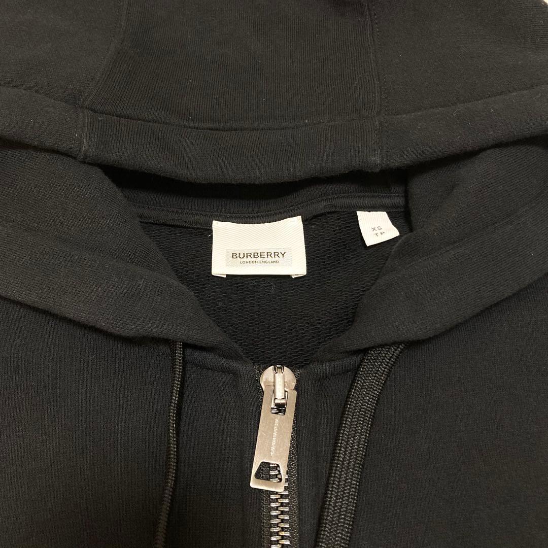 美品 BURBERRY バーバリー ノバチェック ジップパーカー スウェット 黒