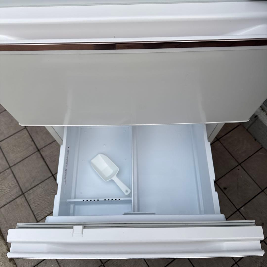 送料込 三菱電機 3ドア冷蔵庫 272L 自動製氷 ジュエリーホワイト