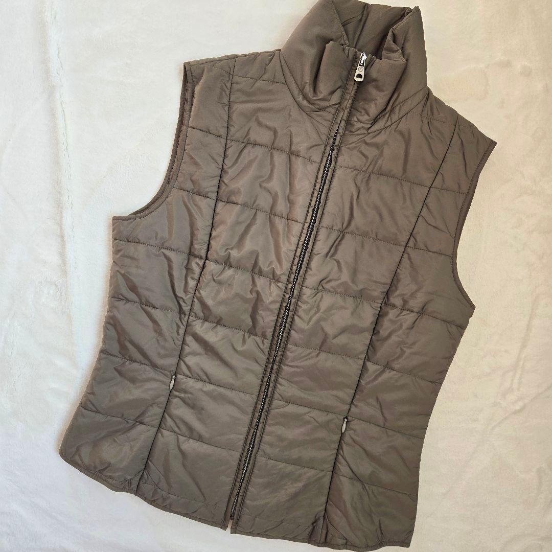 Max Mara Weekend Line ダウンベスト 38 カーキ　美品