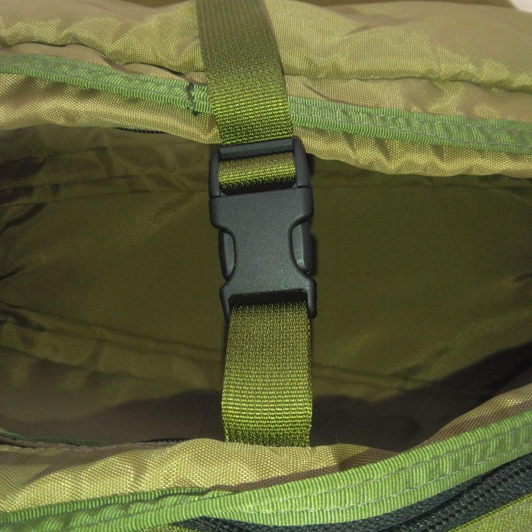 希少品　極美品　BRIEFING　FARVER　メッセンジャーバッグ　カーキ