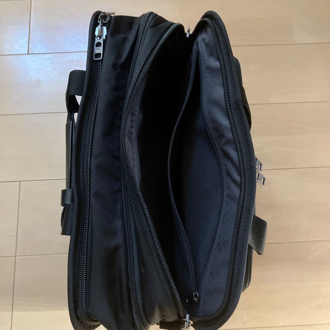 【新品未使用品】限定値下げ　バーマスBERMAS 黒ビジネスバックブリーフケース