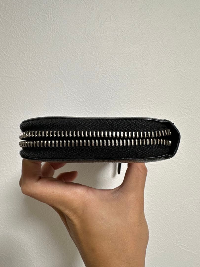 GUCCI（グッチ）長財布 ラウンドファスナー ブラック