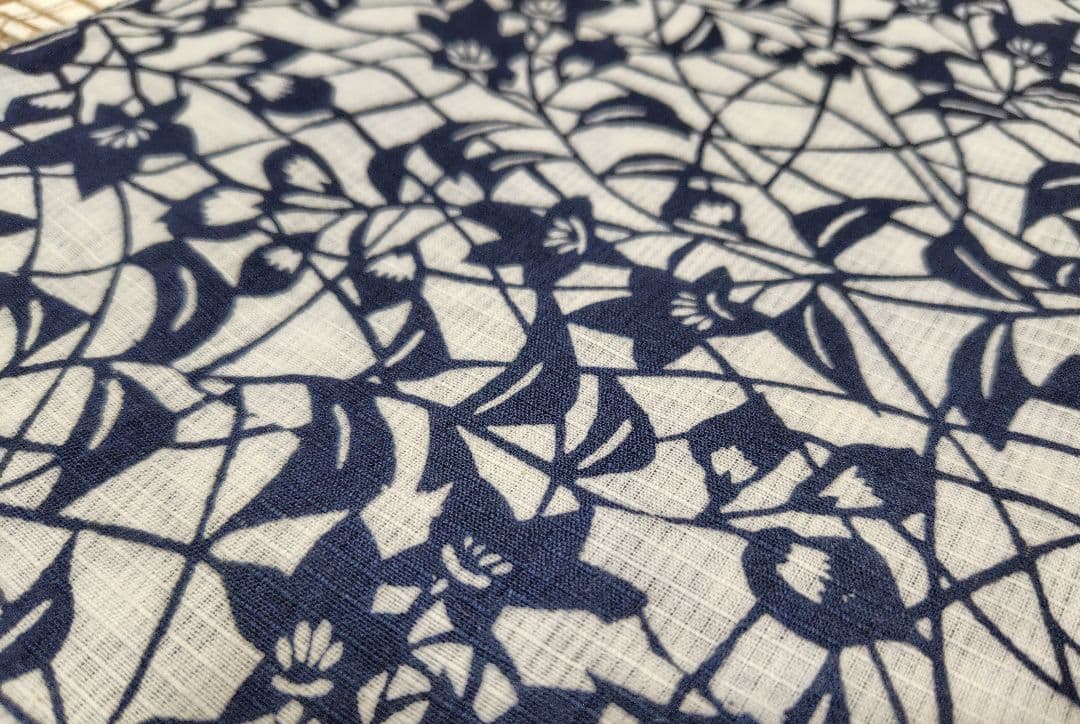 ◎特価◎洒落た変り織り綿紅梅浴衣/夏着物☆潔く品よく…オトナに着映える本浴衣…