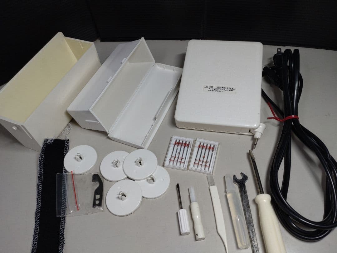 稀少！試縫い済み！　５本オーバーロック　マイロックコンピューター270A