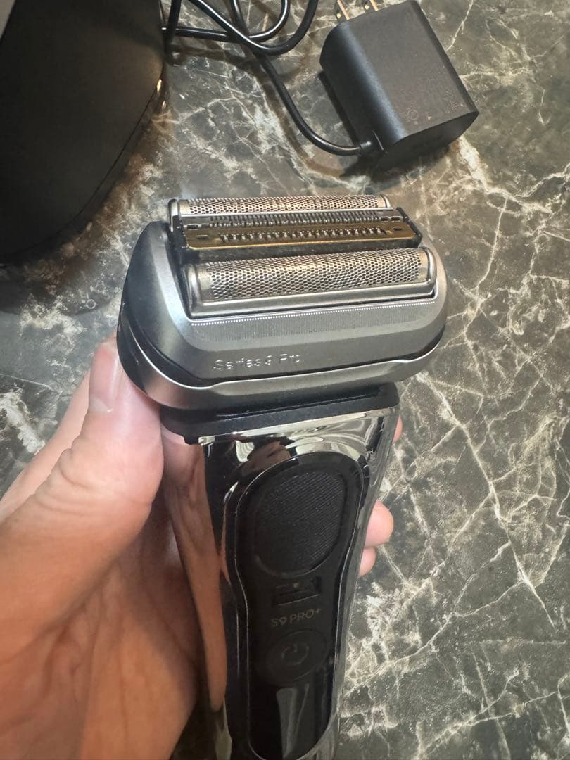 BRAUN Series 9 Pro＋　メンズ電気シェーバー
