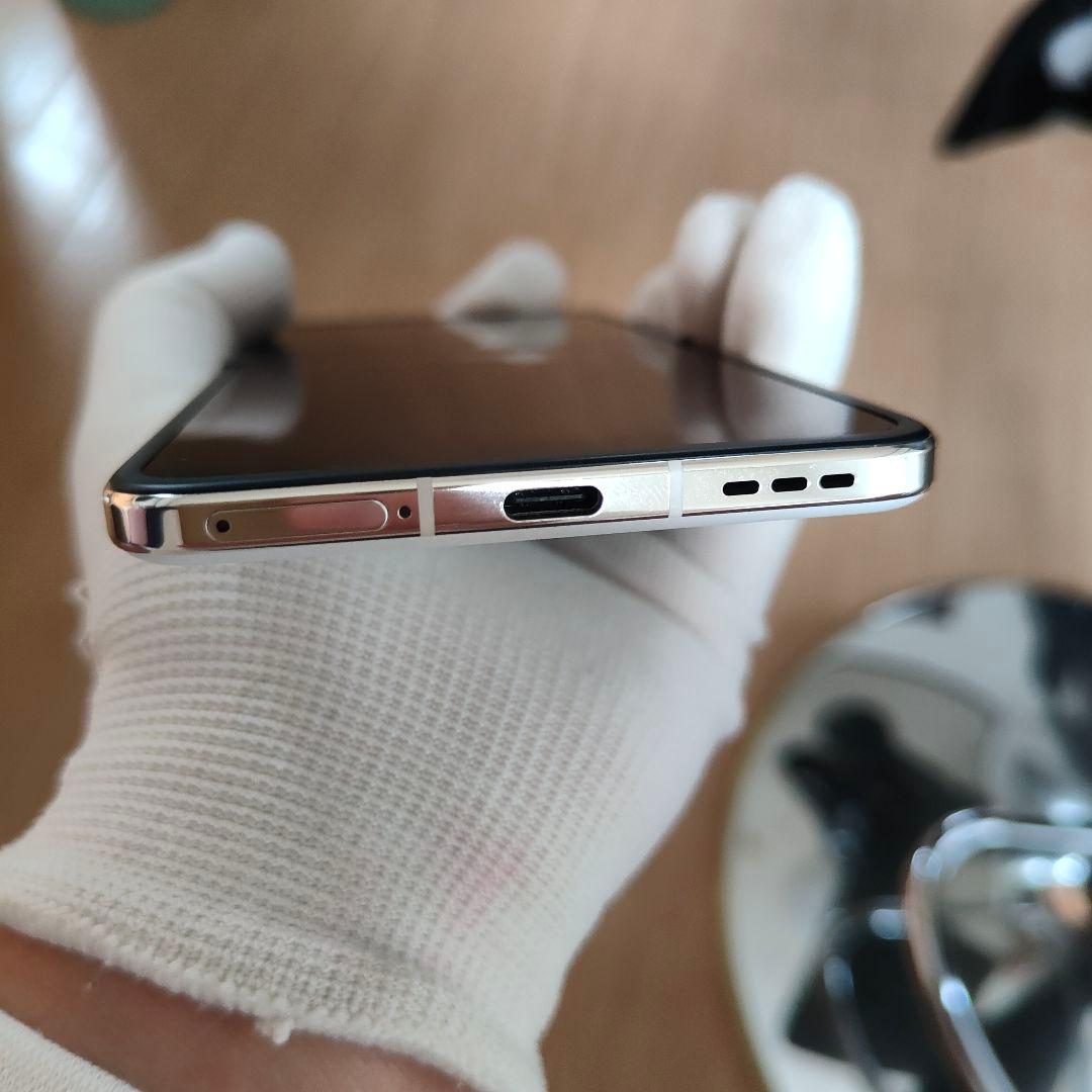 美品　HONOR Magic V Flip LRA-AN00　SIMフリー