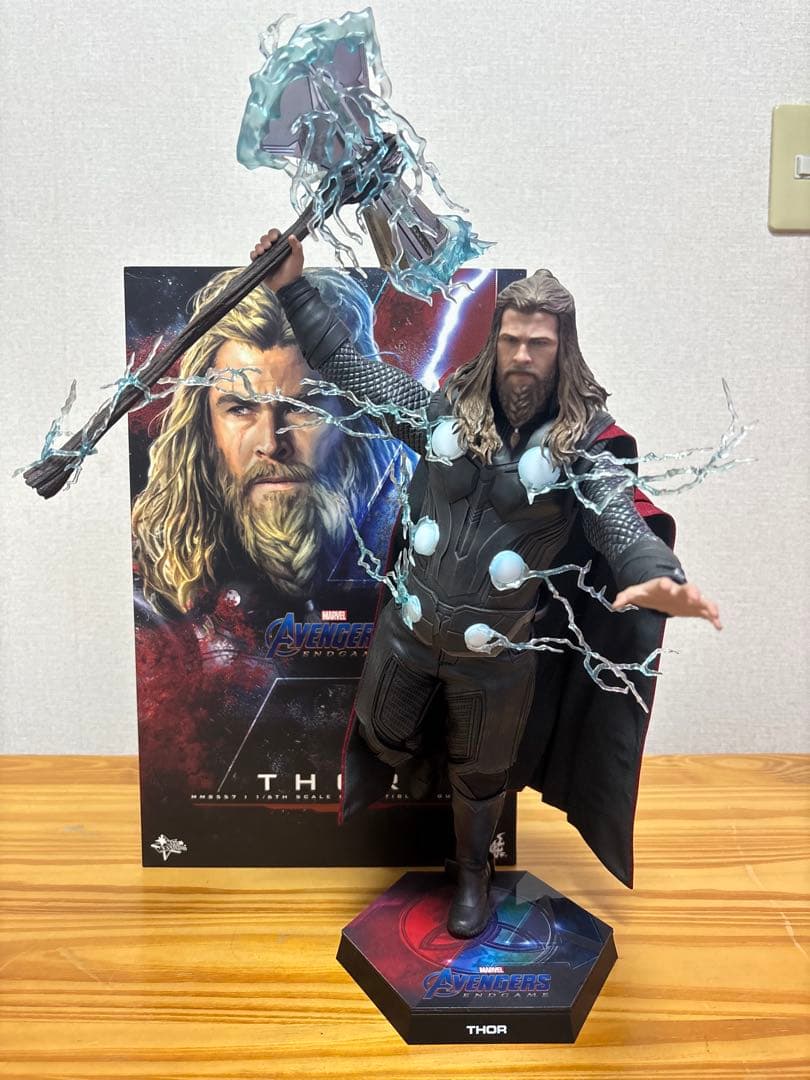 ホットトイズ　ムービーマスターピース　ソー