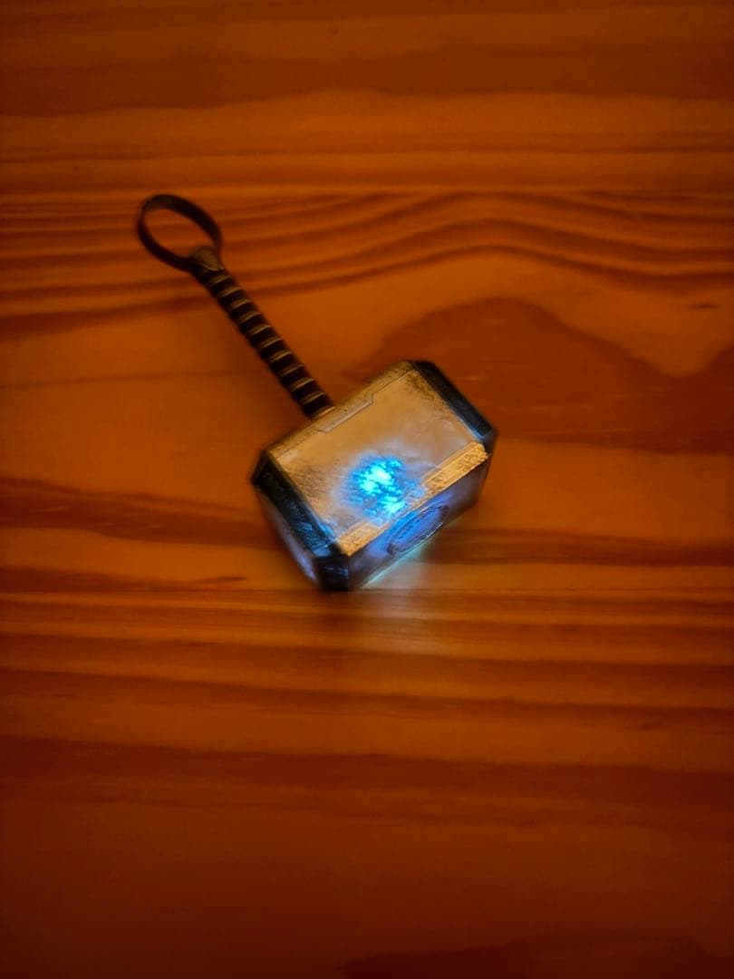 ホットトイズ　ムービーマスターピース　ソー