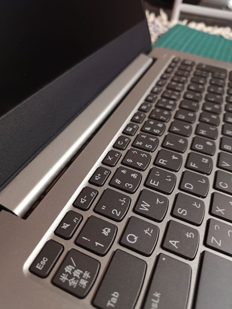 Lenovo IdeaPad 330S メモリ12GB/SSD240GB