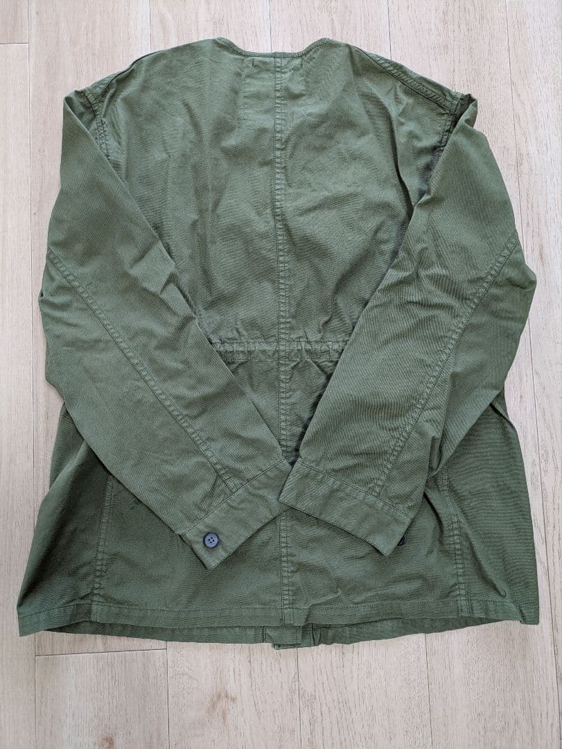 PUAL CE CIN　ノーカラーミリタリーブルゾンジャケット