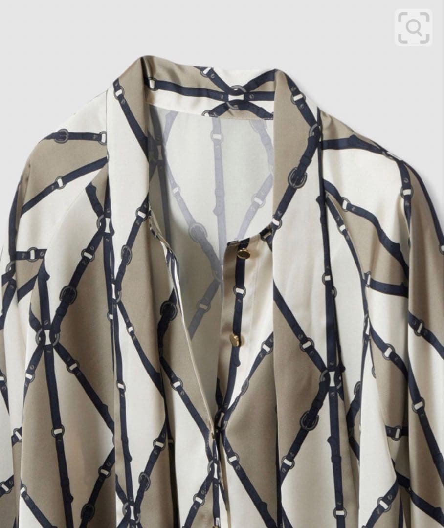 ☆超美品☆2025年秋冬ANAYIブラウス