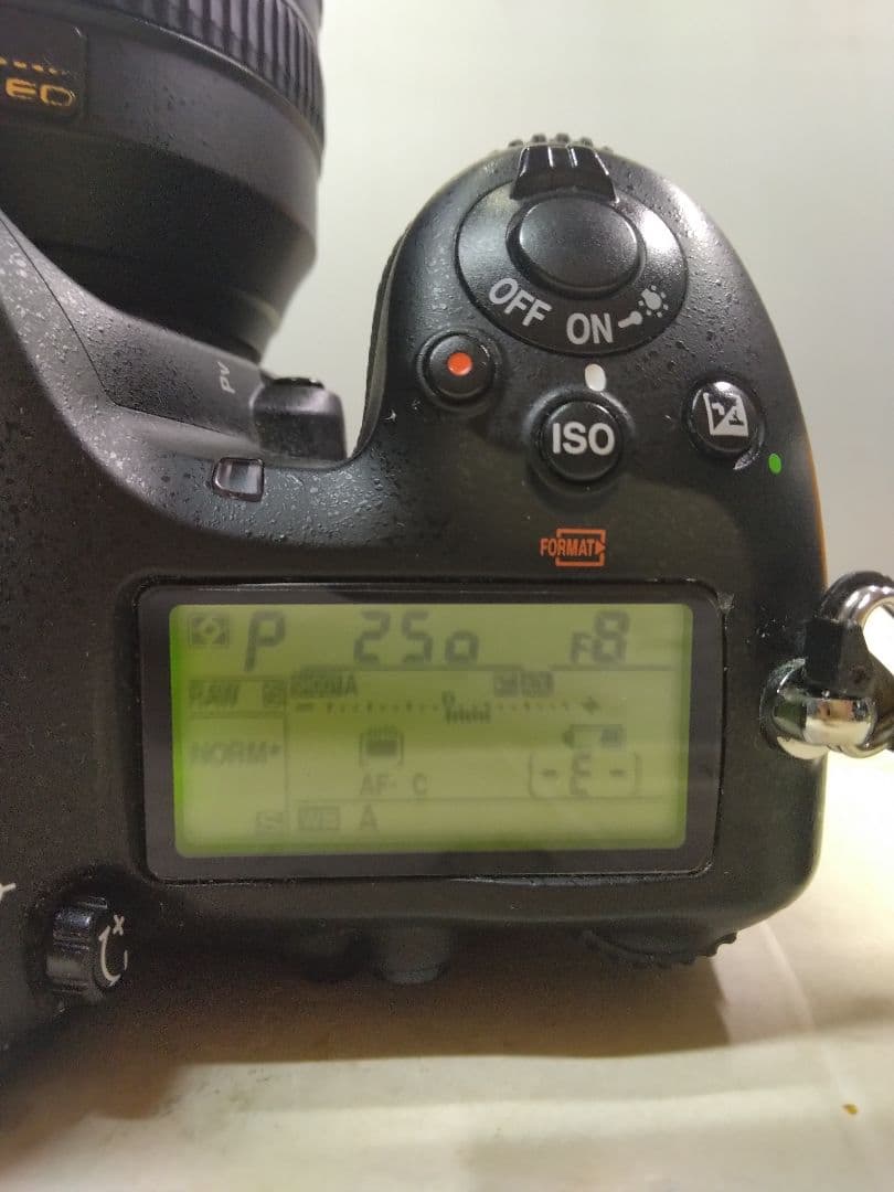 パ*コ様 デジタル一眼　Nikon D500　レンズ2本　互換BG　純正バッテリ